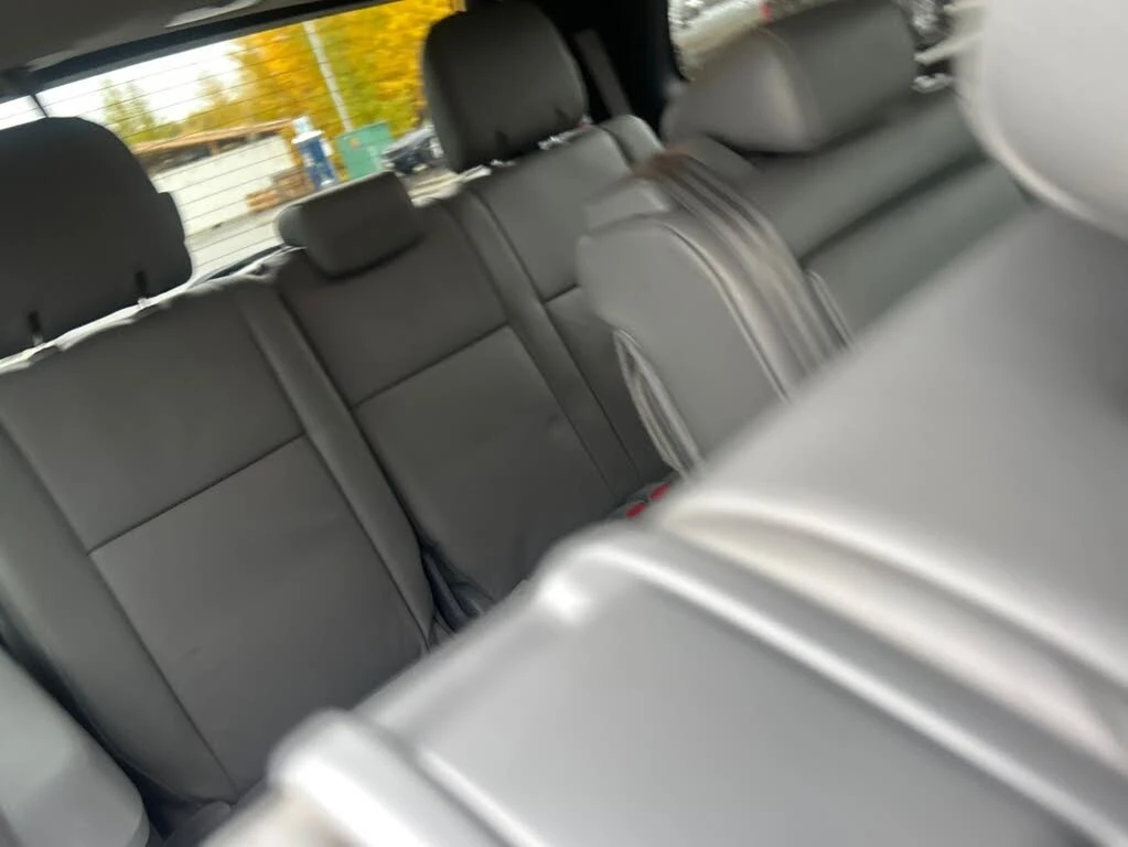 Toyota Sequoia 5.7* V8* LIMITED* �������* ������* JBL*  | Mobile.bg � ����������� 15