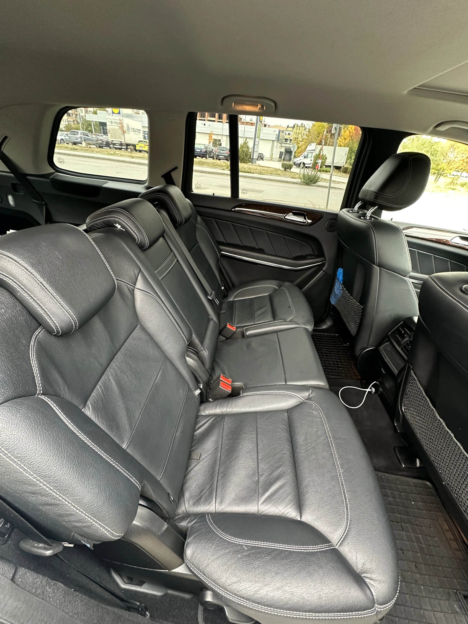 Mercedes-Benz GL 350d AMG, снимка 7 - Автомобили и джипове - 56563280