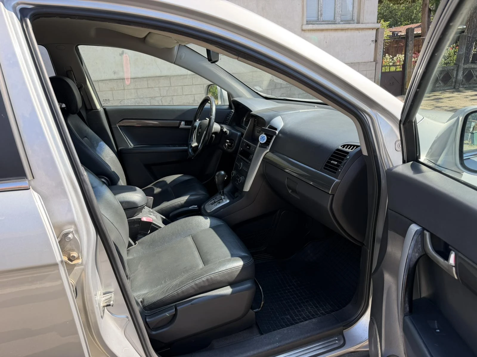 Chevrolet Captiva, снимка 3 - Автомобили и джипове - 56647138
