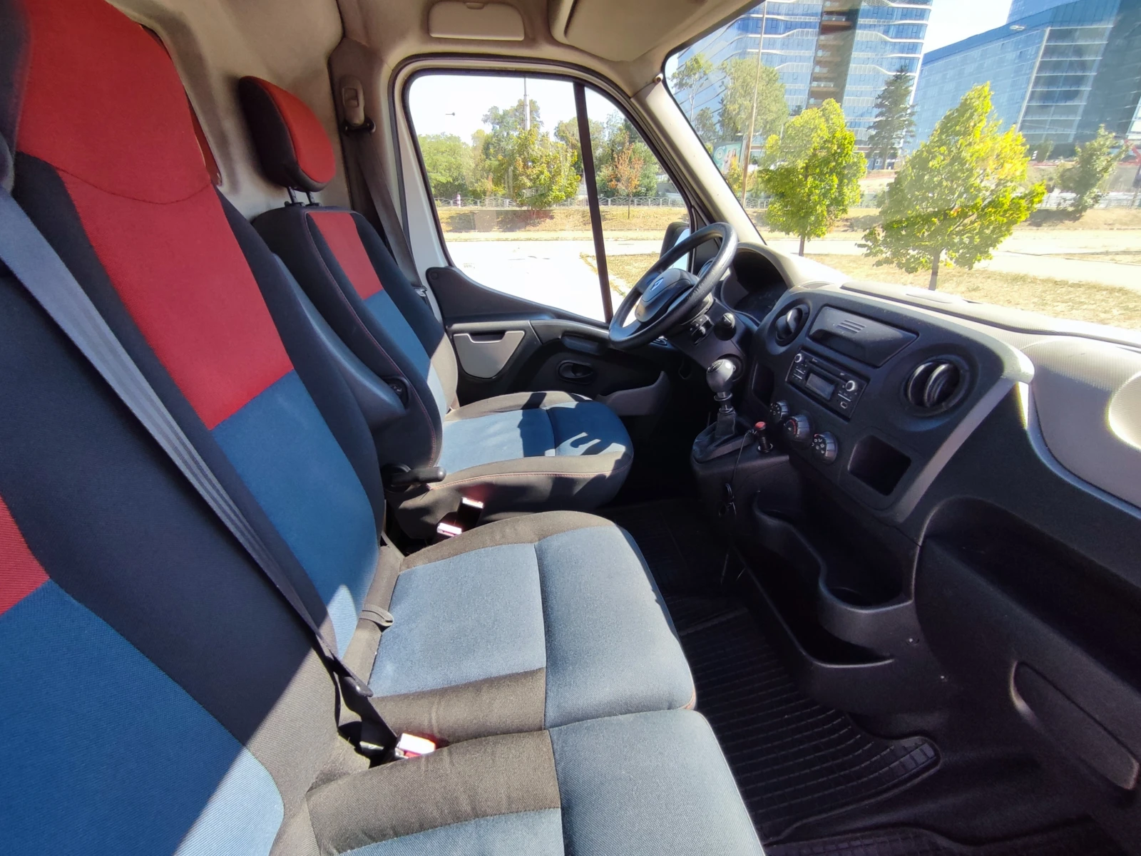 Renault Master 2.3DCI-125kc-ЕВРО5-L3H2 - изображение 9