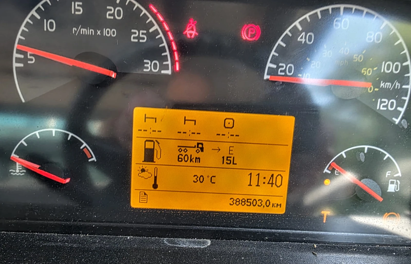 Volvo Fm ЗЪРНОВОЗ, снимка 13 - Камиони - 55699953
