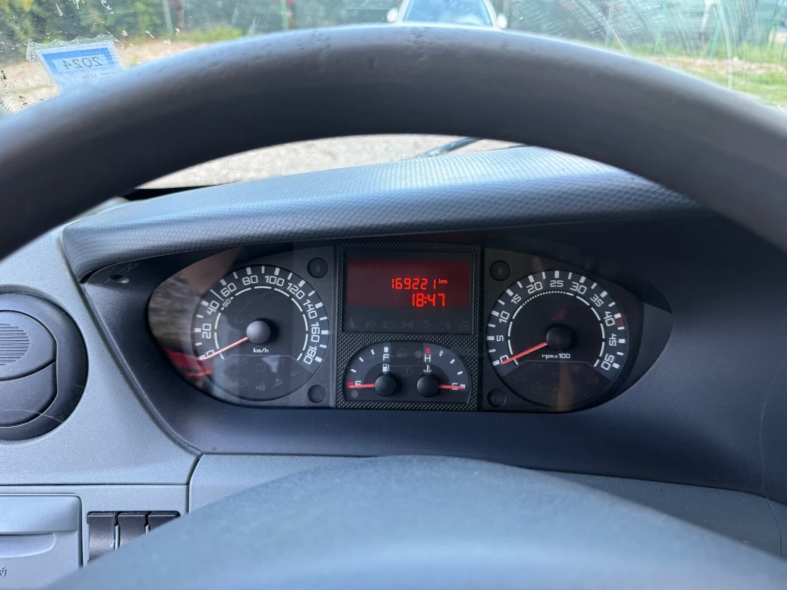 Iveco Daily 40c35 кат.B  3.5 тона Carpass, снимка 12 - Камиони - 55417518