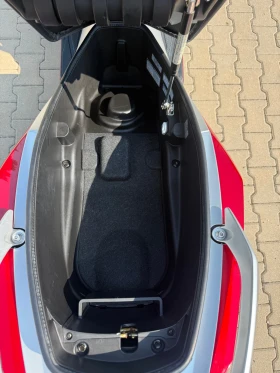 Sym Cruisym 300i euro 4 като нов, снимка 15