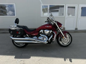  Suzuki Boulevard