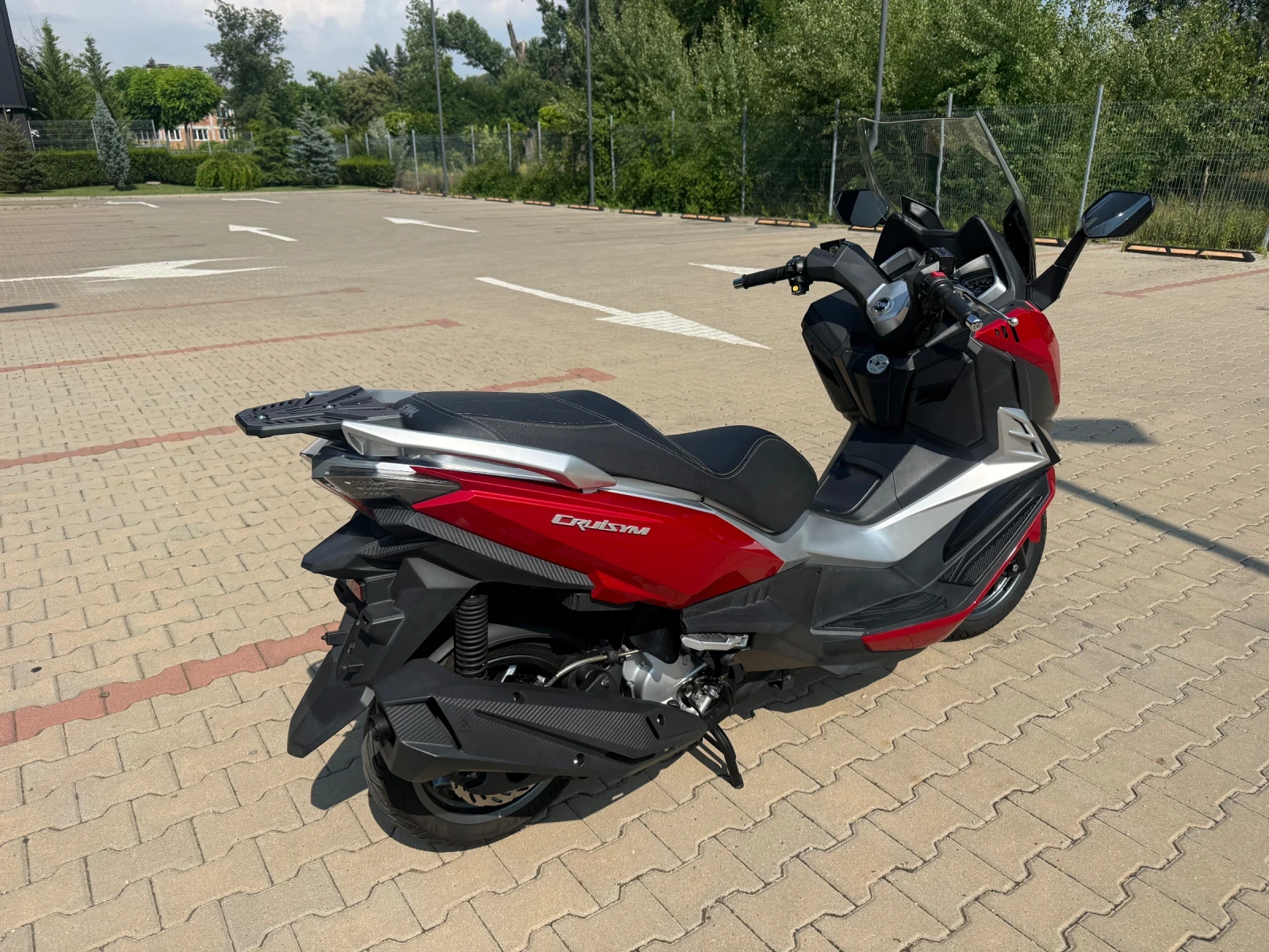 Sym Cruisym 300i euro 4 като нов, снимка 5 - Мотоциклети и мототехника - 55180731