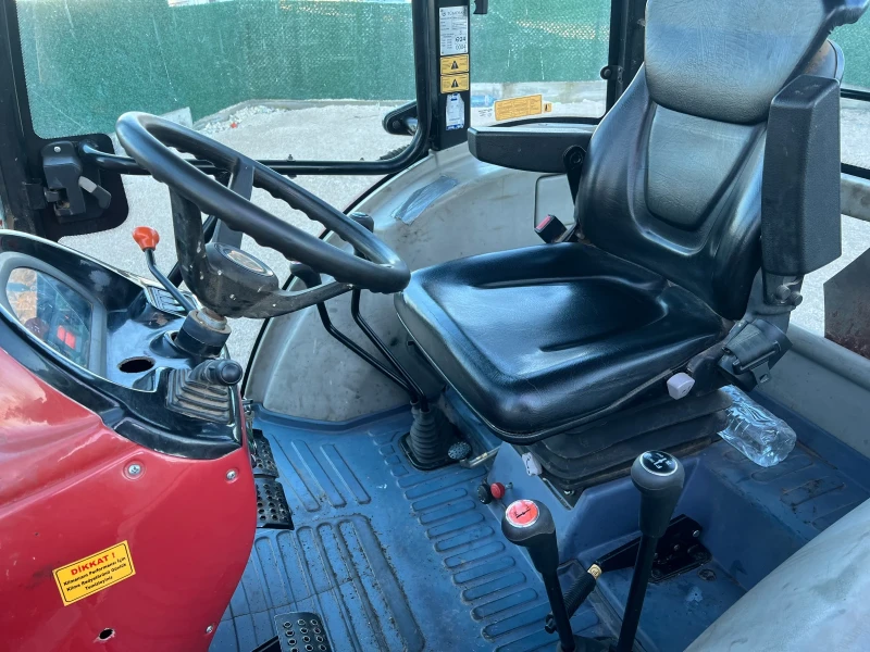 Трактор Tumosan 8105, снимка 9 - Селскостопанска техника - 53459394