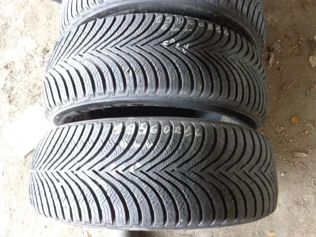 Гуми Зимни 195/60R16, снимка 2 - Гуми и джанти - 21753309