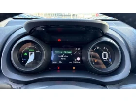 Toyota Yaris 1.5HSD CVT FWD TREND, снимка 14