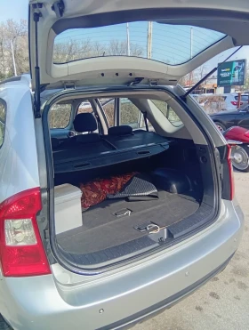 Kia Carens 2.0, снимка 7