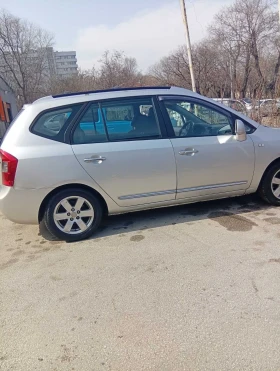Kia Carens 2.0, снимка 3