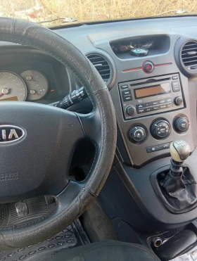 Kia Carens 2.0, снимка 8