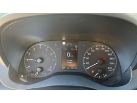 Toyota Yaris 1.5P M/T FANCY, снимка 14