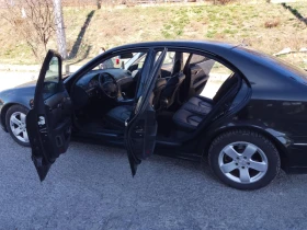 Mercedes-Benz E 320, снимка 10