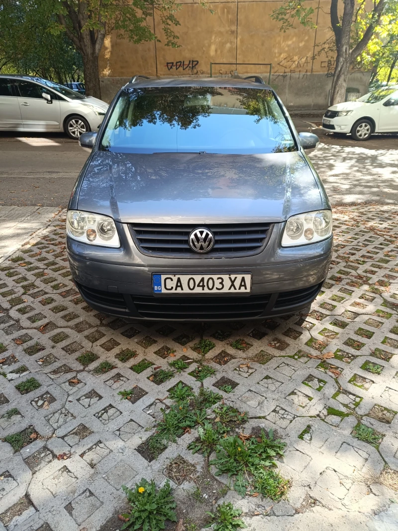 VW Touran, снимка 1 - Автомобили и джипове - 47695617