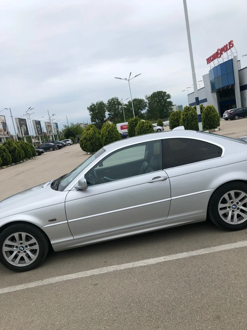 BMW 320, снимка 5 - Автомобили и джипове - 47768036