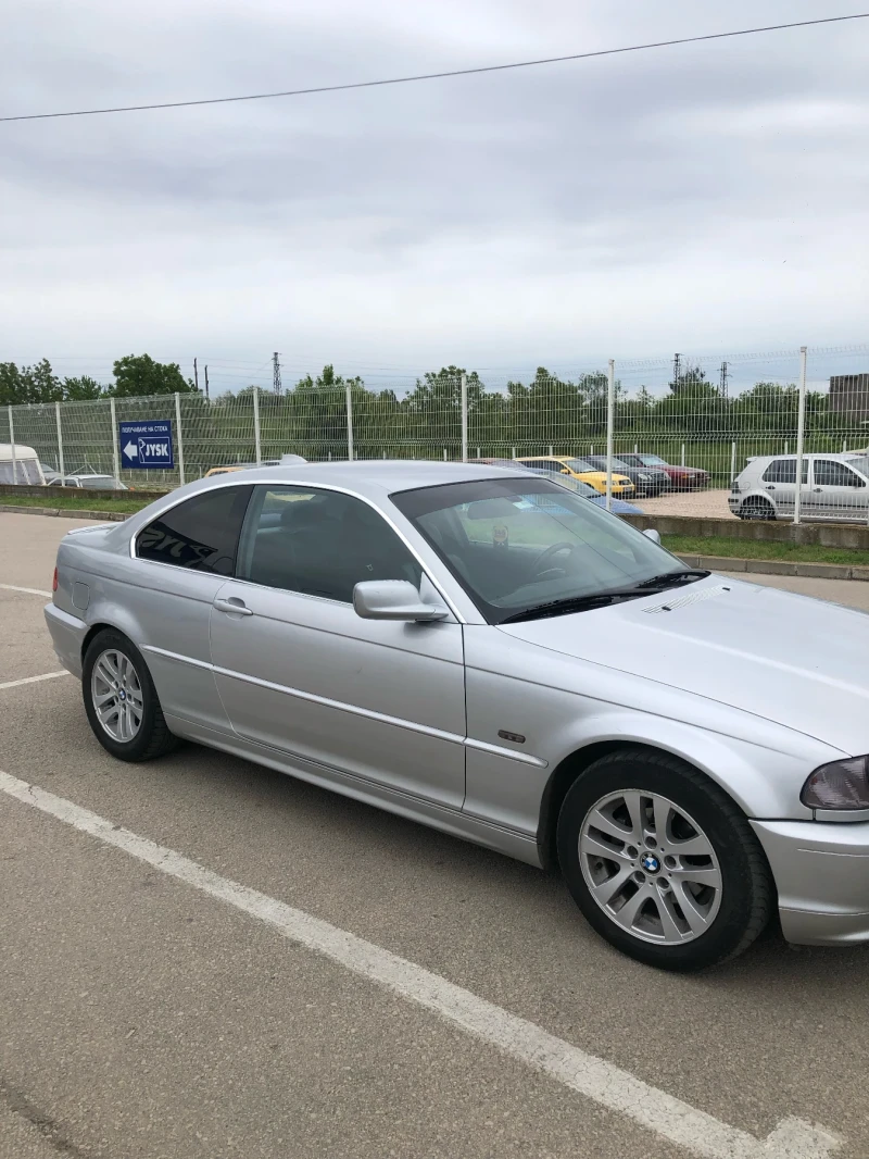 BMW 320, снимка 2 - Автомобили и джипове - 47768036