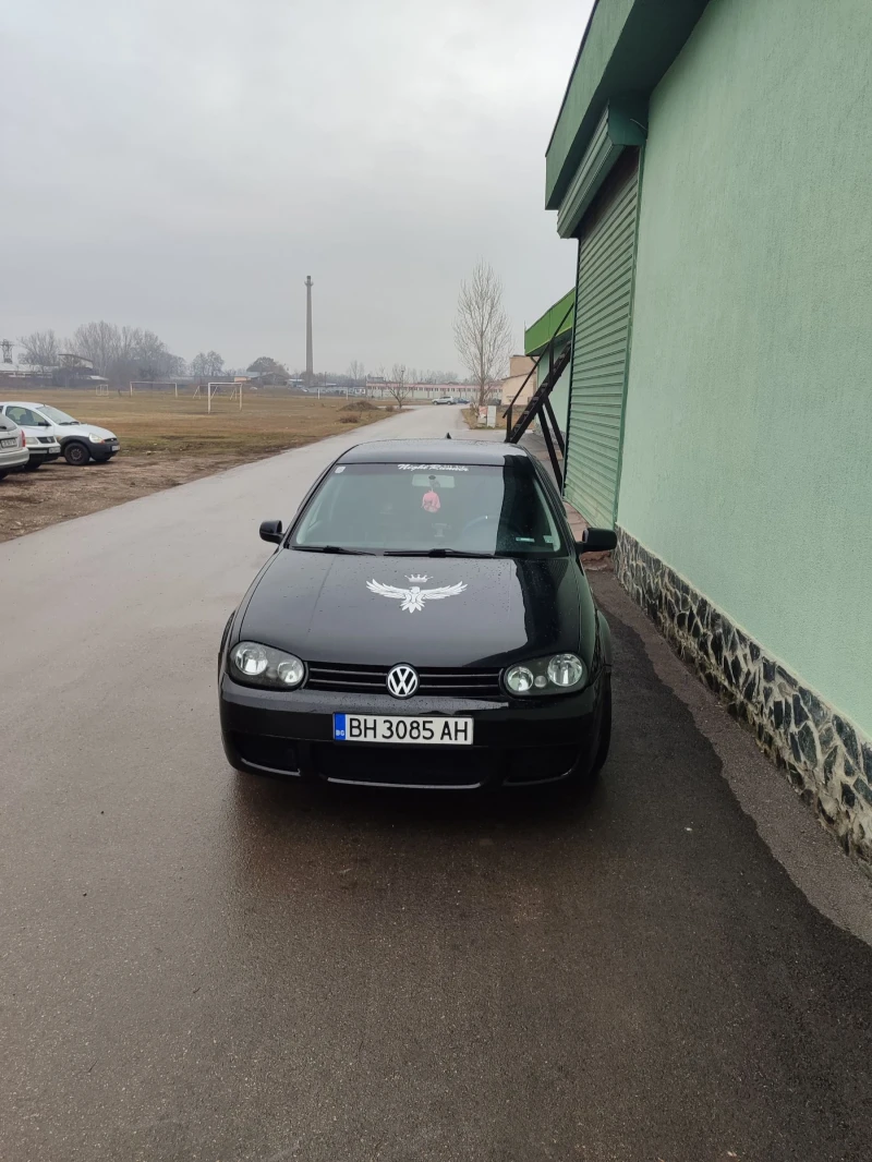 VW Golf, снимка 1 - Автомобили и джипове - 48841674