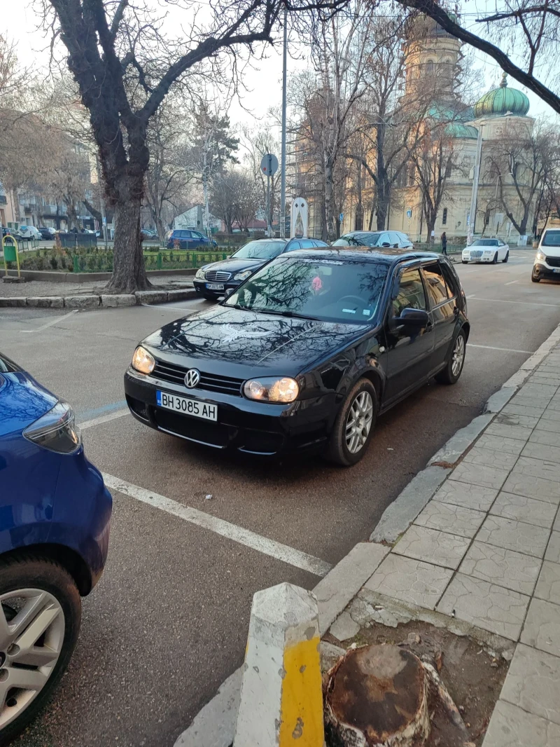 VW Golf, снимка 3 - Автомобили и джипове - 48841674