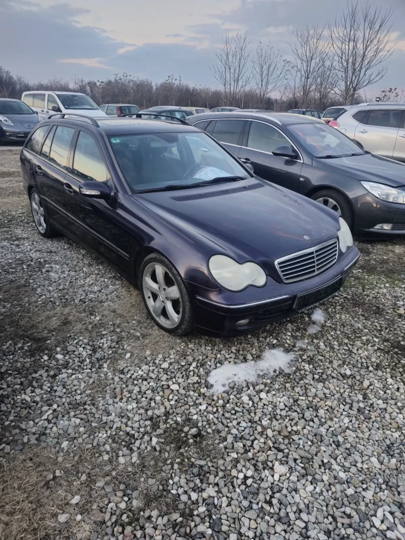 Mercedes-Benz C 200 2.0 Kompressor, снимка 2 - Автомобили и джипове - 49482318