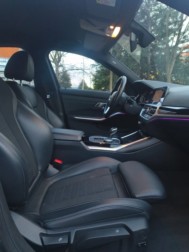 BMW 318 d Sport Line   В Гаранция, снимка 11 - Автомобили и джипове - 52956105