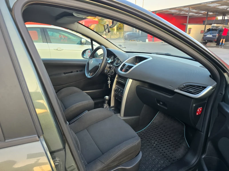 Peugeot 207, снимка 11 - Автомобили и джипове - 53065943