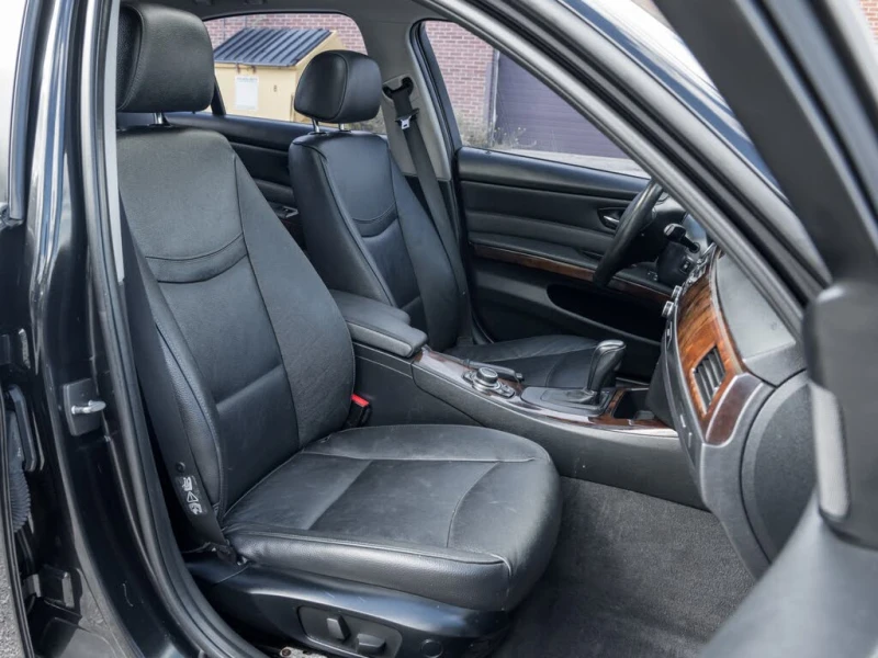 BMW 328 xDrive* АвтоКредит* (Цена до БГ) , снимка 13 - Автомобили и джипове - 53381497