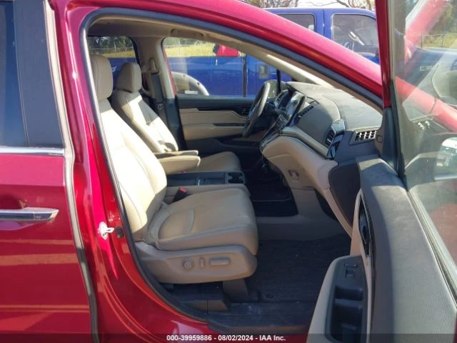 Honda Odyssey Touring, снимка 10 - Автомобили и джипове - 47505788