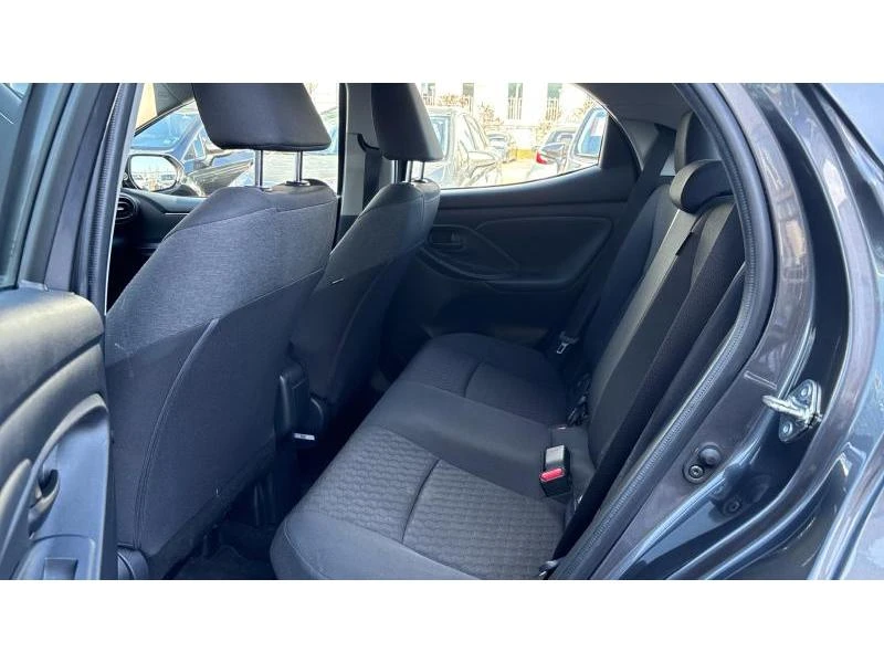 Toyota Yaris 1.5HSD CVT FWD TREND, снимка 11 - Автомобили и джипове - 53803431