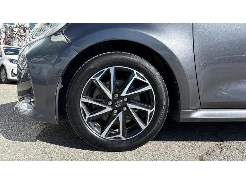 Toyota Yaris 1.5HSD CVT FWD TREND, снимка 16 - Автомобили и джипове - 53803431