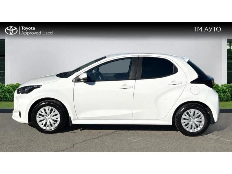 Toyota Yaris 1.5P M/T FANCY, снимка 3 - Автомобили и джипове - 54406010