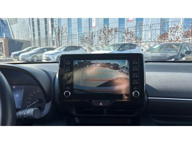 Toyota Yaris 1.5P M/T FANCY, снимка 15 - Автомобили и джипове - 54406010