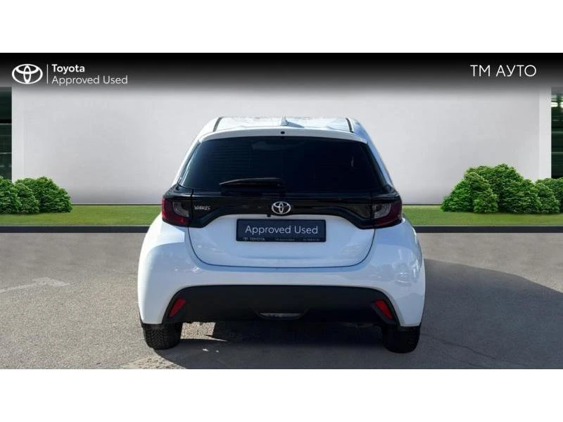Toyota Yaris 1.5P M/T FANCY, снимка 4 - Автомобили и джипове - 54406010