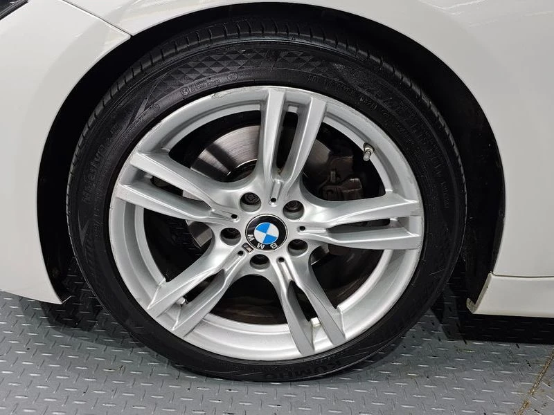 BMW 330 330i M Sport| 248к.с.| ВКЛ.ТЕХНОТЕСТ, снимка 5 - Автомобили и джипове - 55395445