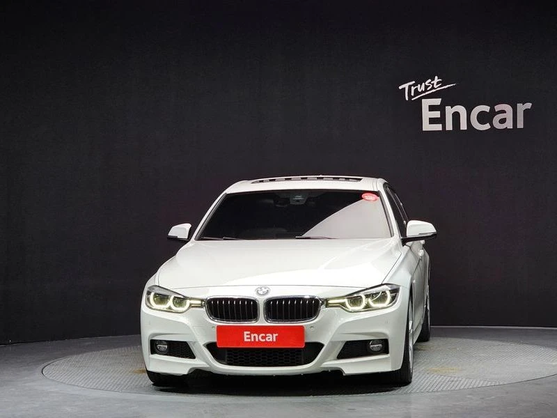 BMW 330 330i M Sport| 248к.с.| ВКЛ.ТЕХНОТЕСТ, снимка 3 - Автомобили и джипове - 55395445