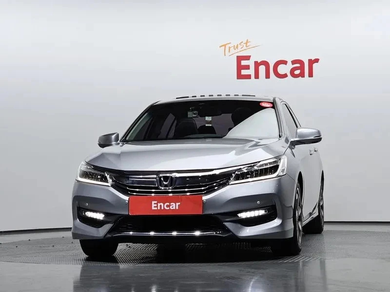 Honda Accord 2.4 9GEN, снимка 3 - Автомобили и джипове - 55445129