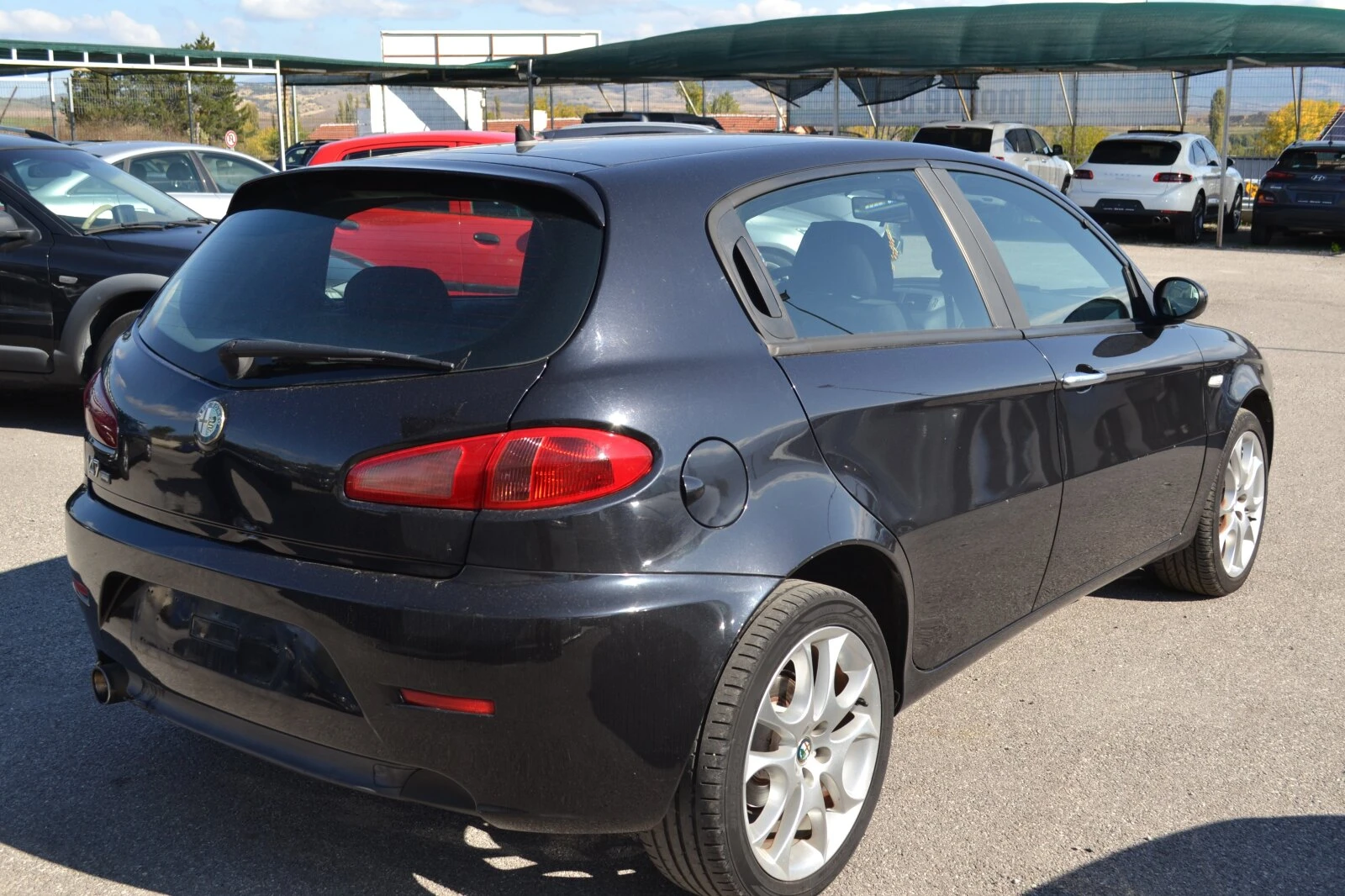 Alfa Romeo 147 1.6 16v - изображение 4