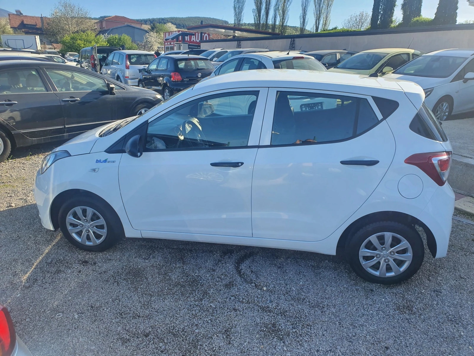 Hyundai I10 1.0i  euro6 - изображение 4