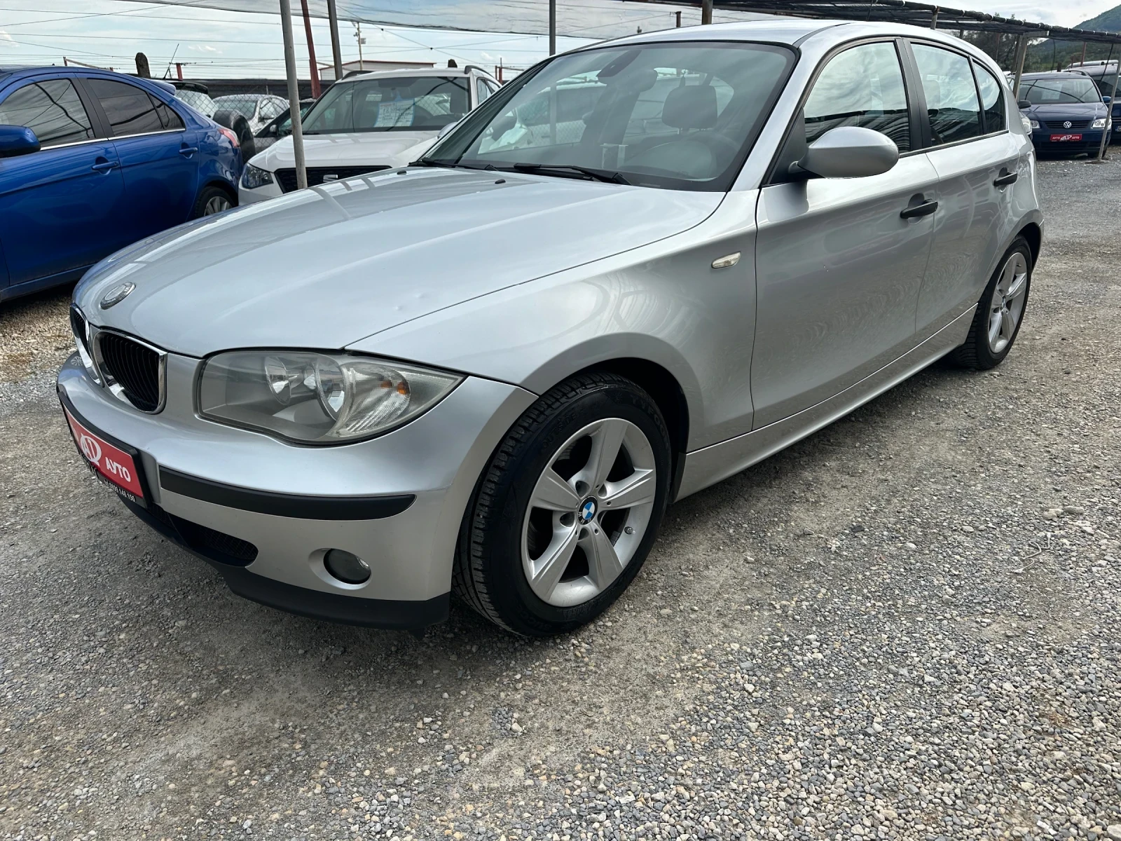 BMW 118 2.0 D-122k.c.  - изображение 2