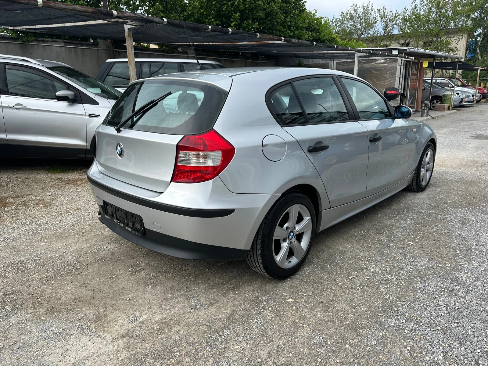 BMW 118 2.0 D-122k.c.  - изображение 4