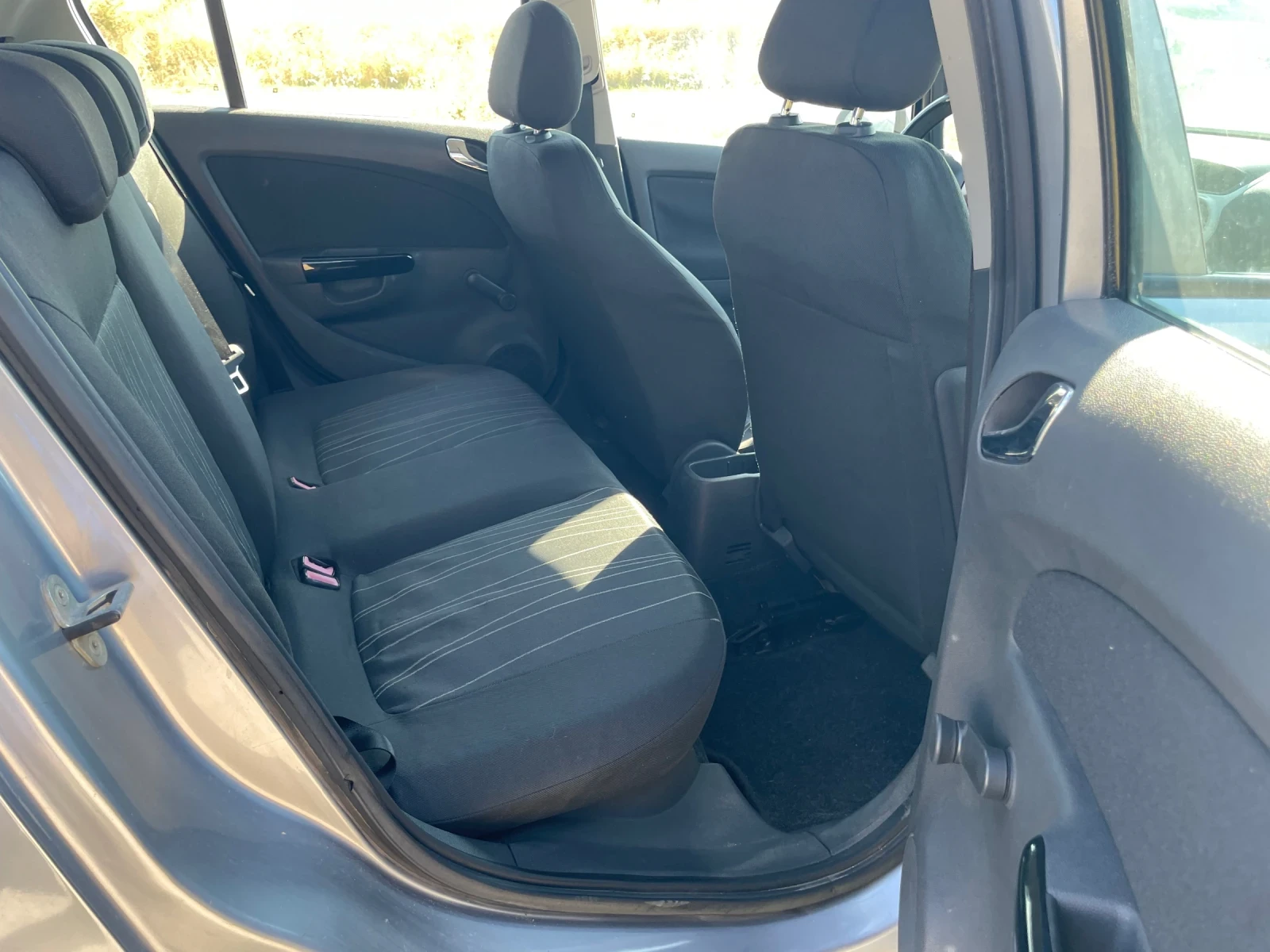 Opel Corsa 1.2i | Mobile.bg — изображение 12