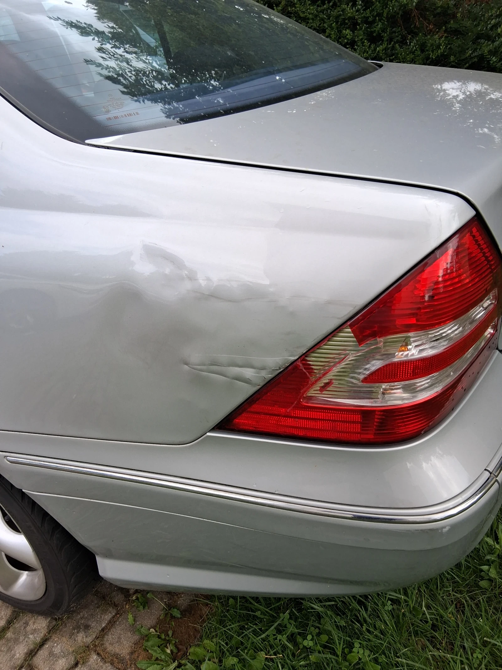 Mercedes-Benz C 230 2.5 - изображение 2