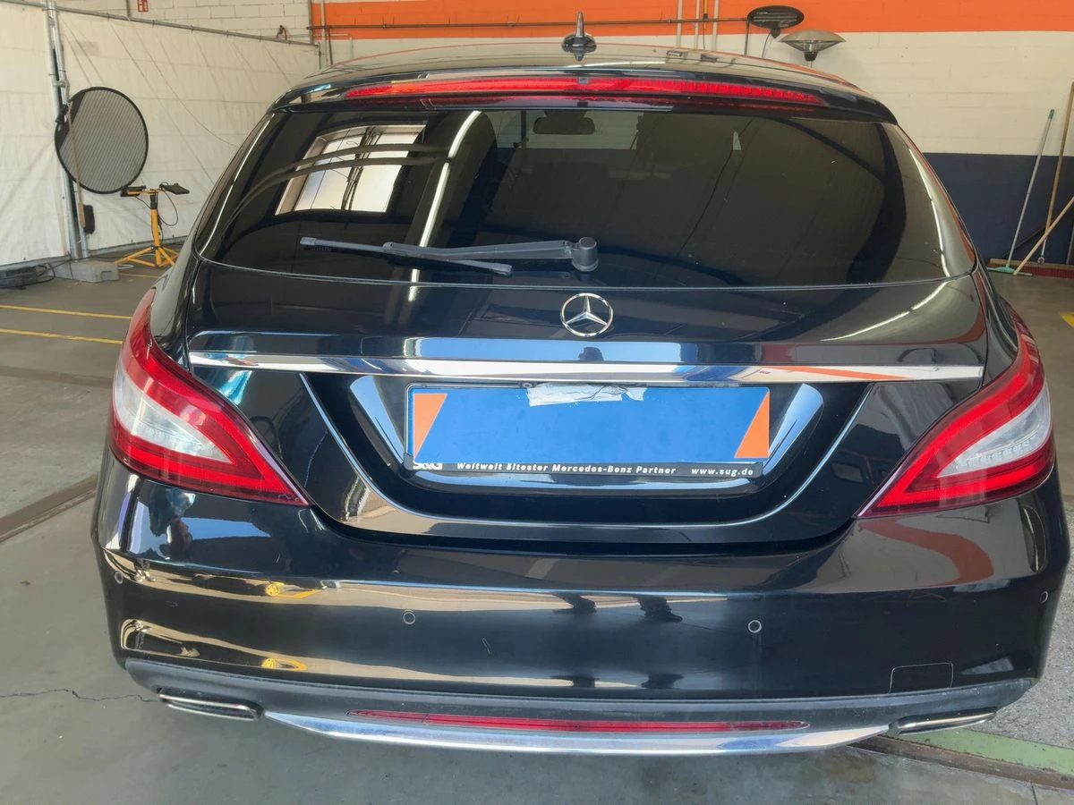 Mercedes-Benz CLS 350 * Shooting Brake 4Matic BlueTEC* АВТОФИНАНСИРАНЕ*  - изображение 4
