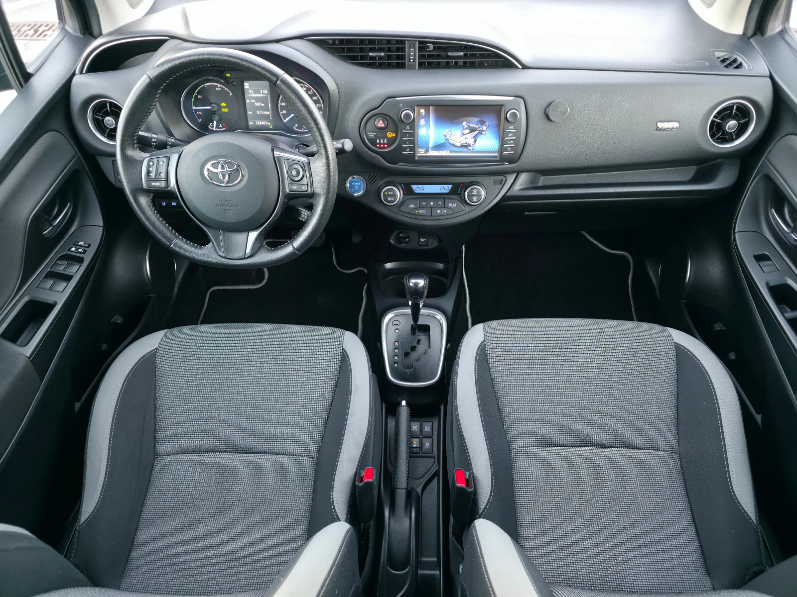 Toyota Yaris 1.5HYBRID Y20 EURO6D | Mobile.bg   9