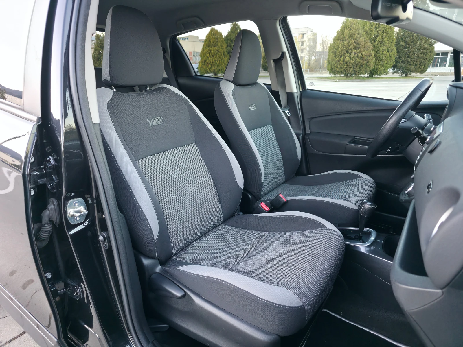 Toyota Yaris 1.5HYBRID Y20 EURO6D | Mobile.bg   11