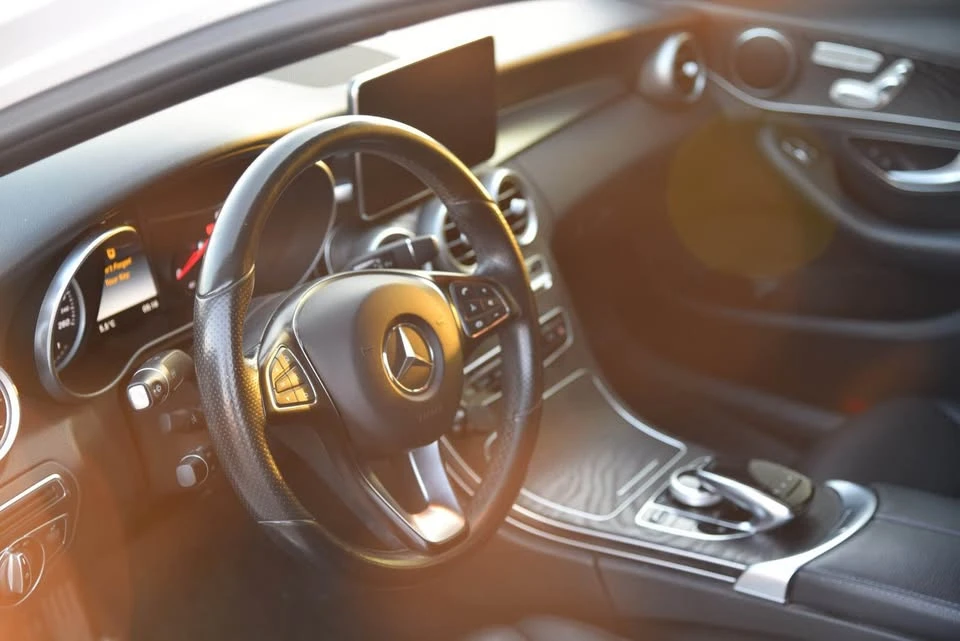 Mercedes-Benz C 300 CARFAX*     | Mobile.bg   10