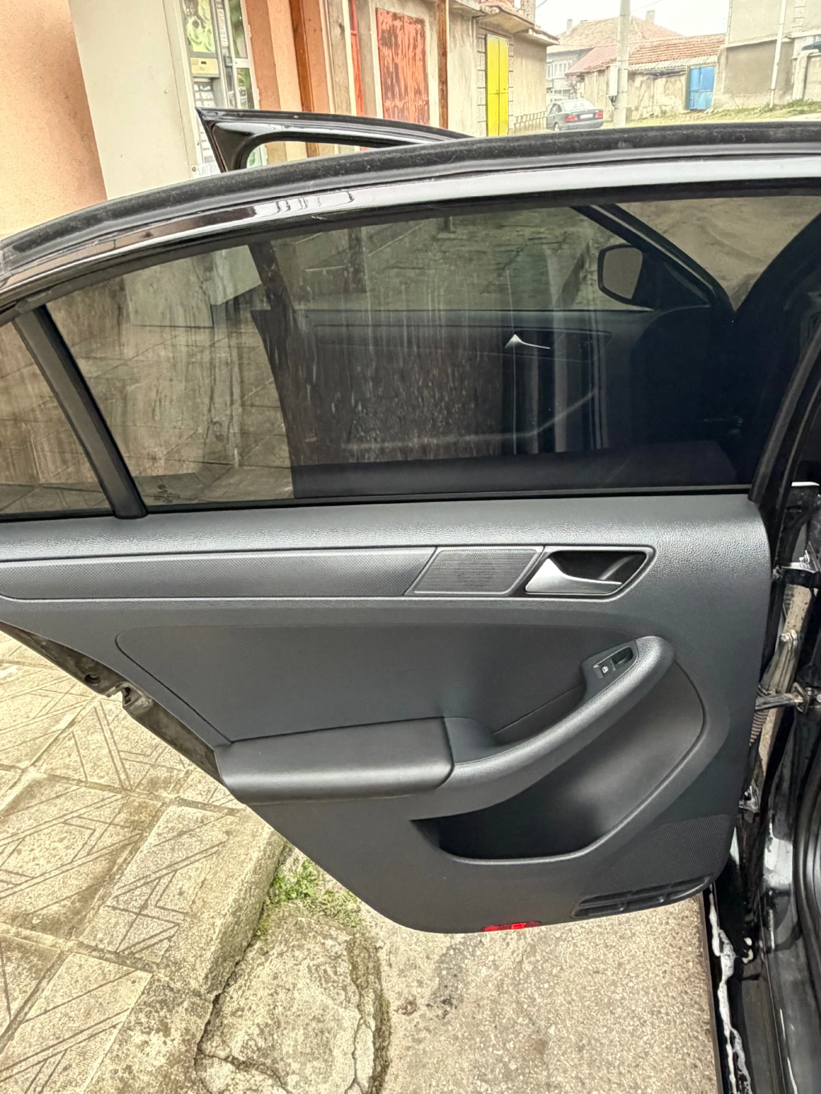 VW Jetta  - изображение 7