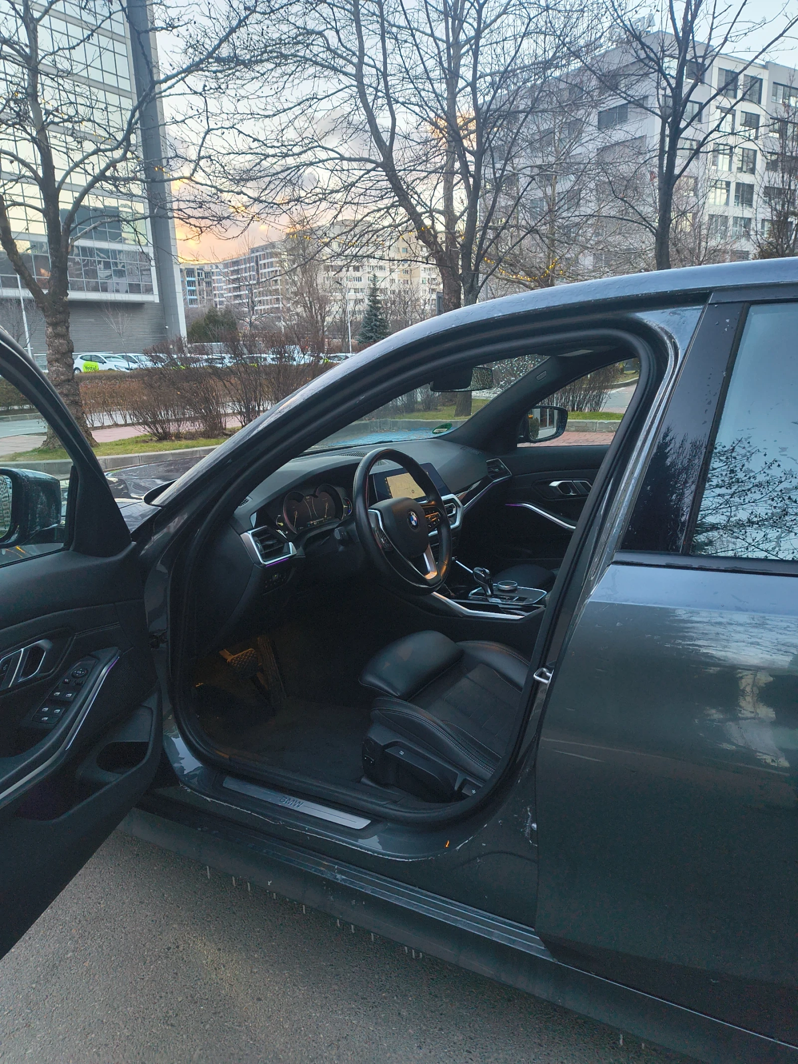 BMW 318 d Sport Line   В Гаранция - изображение 8