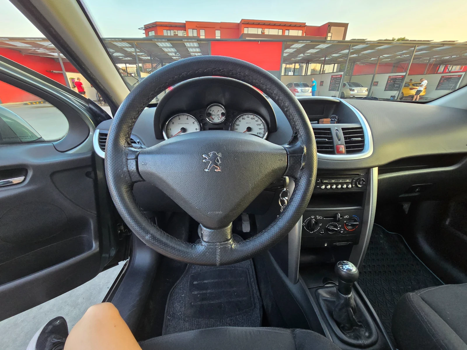 Peugeot 207 | Mobile.bg � ����������� 12