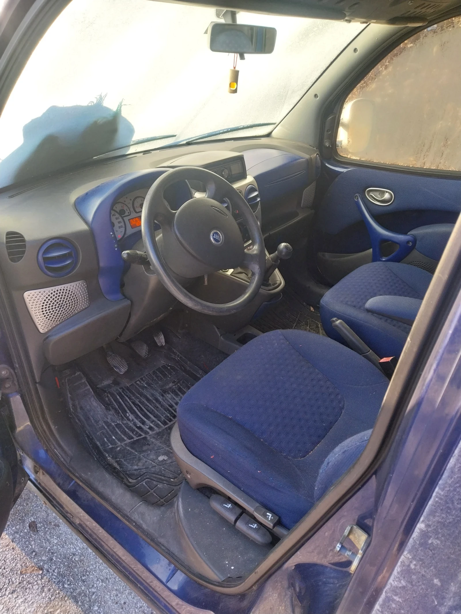 Fiat Doblo 1.9jtd105кс - изображение 3