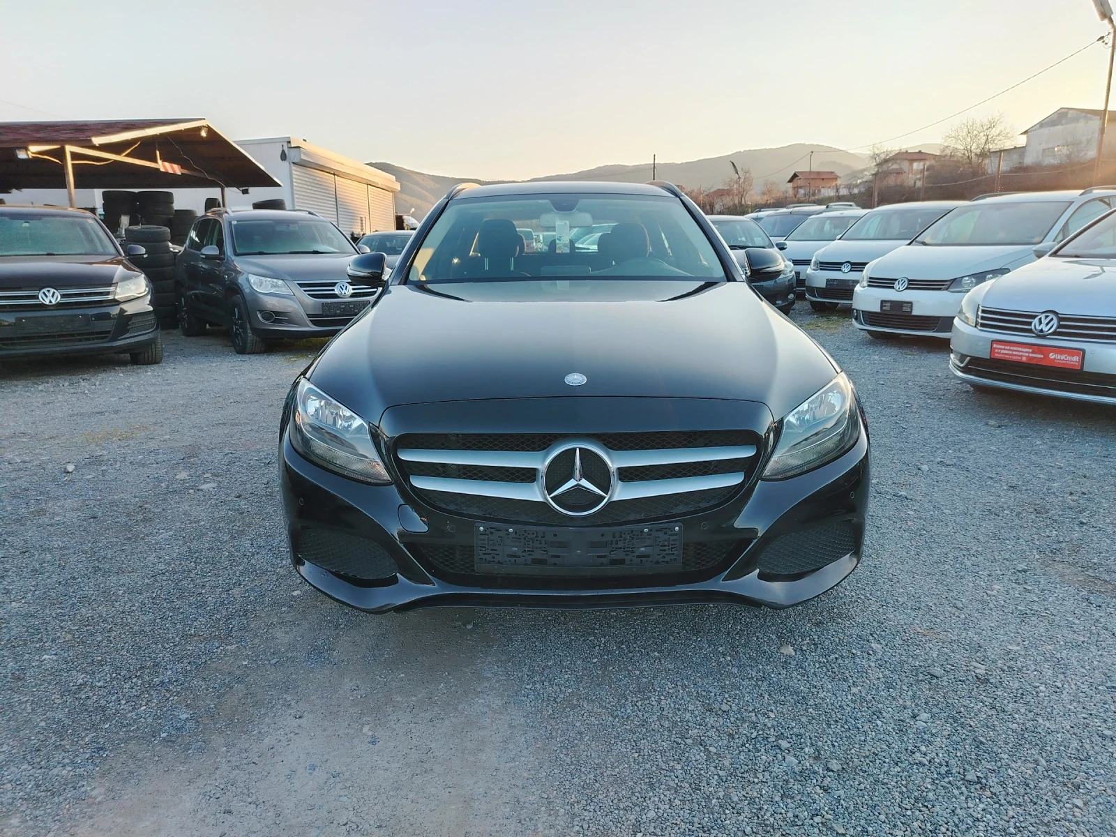 Mercedes-Benz C 180  - изображение 2